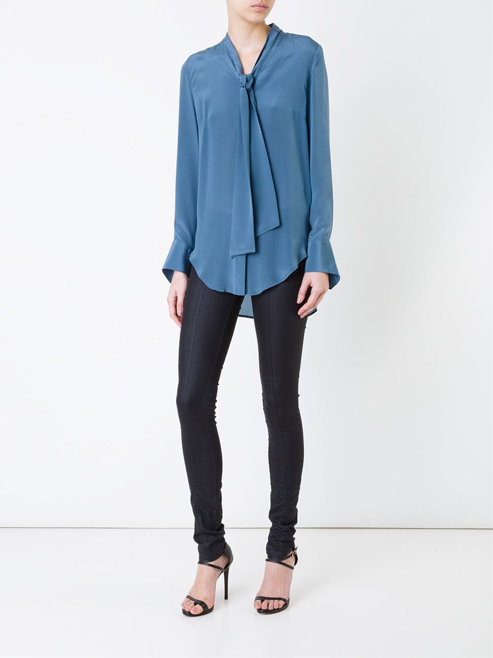 The Modern Trend: Tie-Collar Blouse - A Fusion of Style and Subtlety