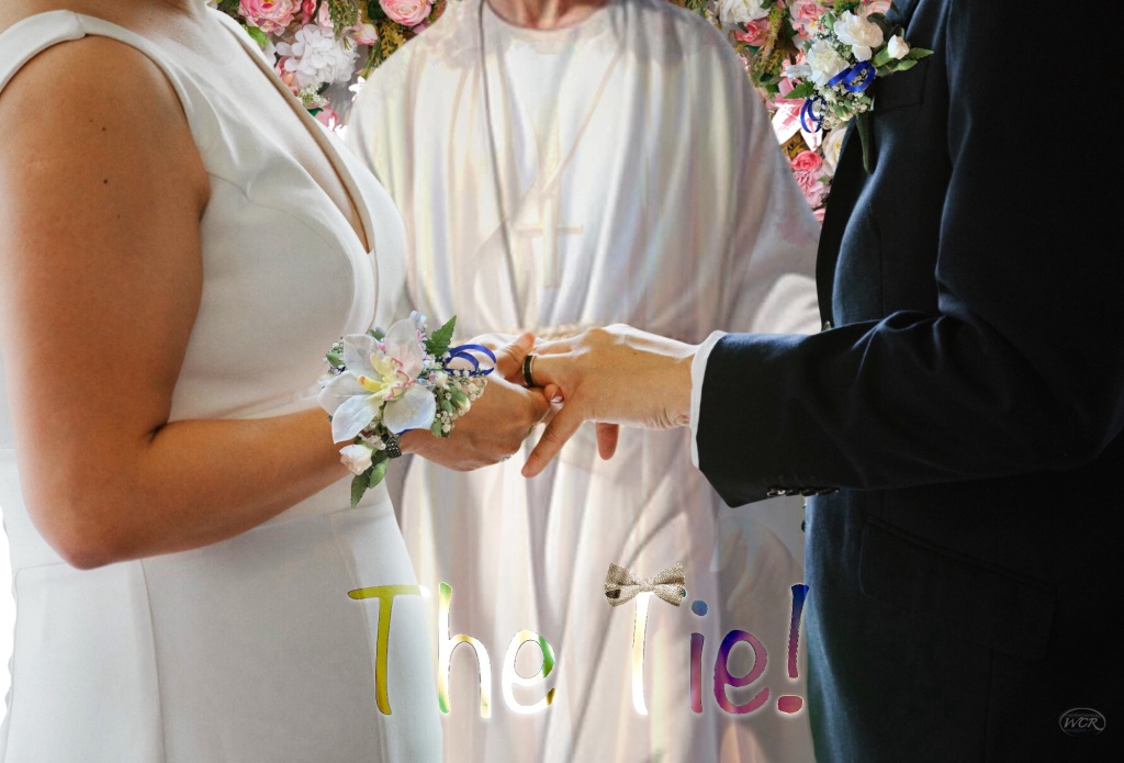 Unveiling the Art of Wearing a Tie at Wedding Banquets