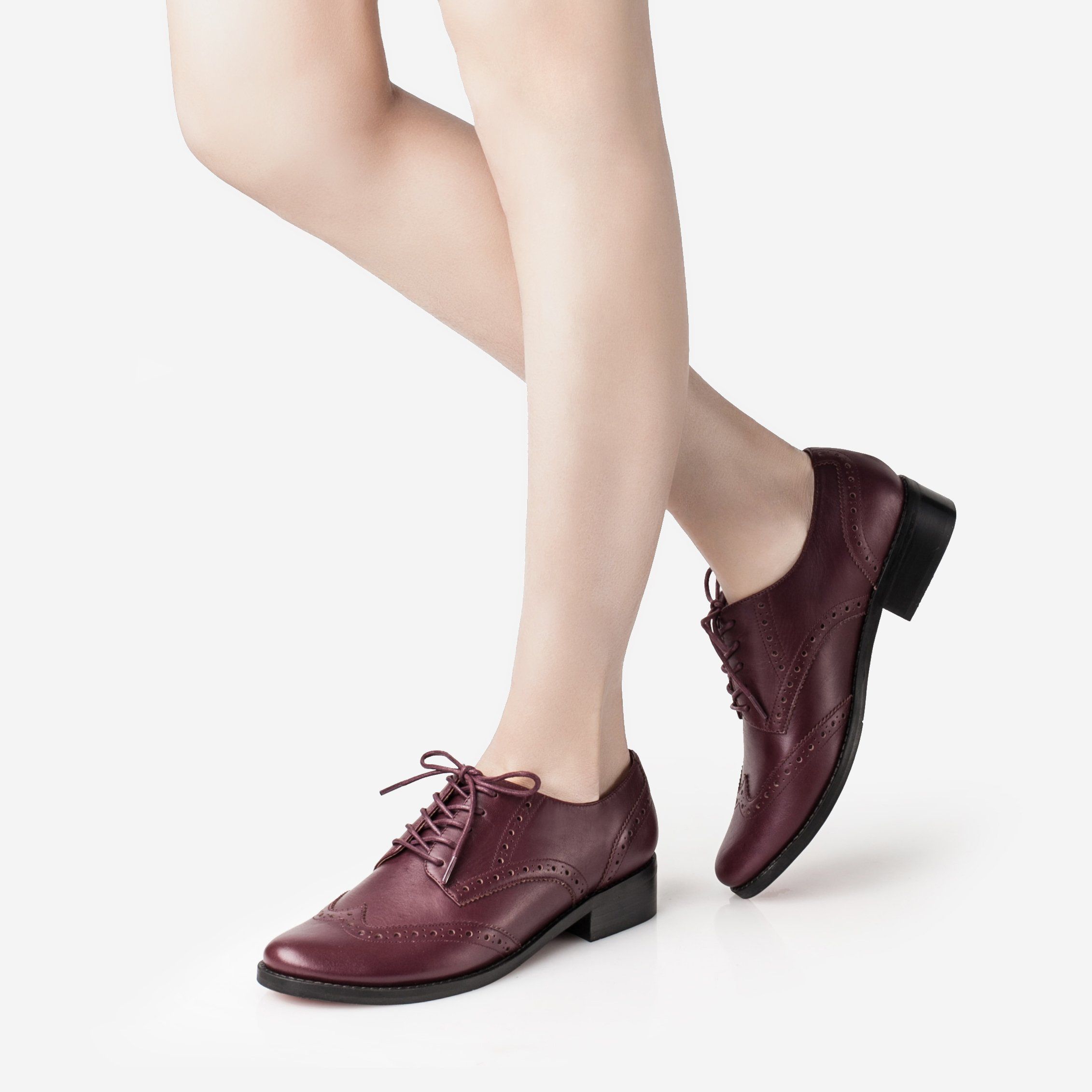 The Tie Brand: Womens Shoes for Casual and Sporty Style