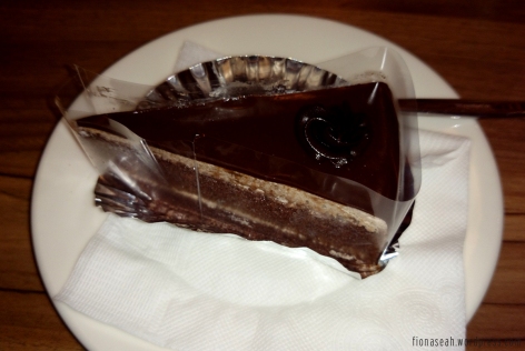 The Unique Charm of a Boyfriend’s Tie Cake