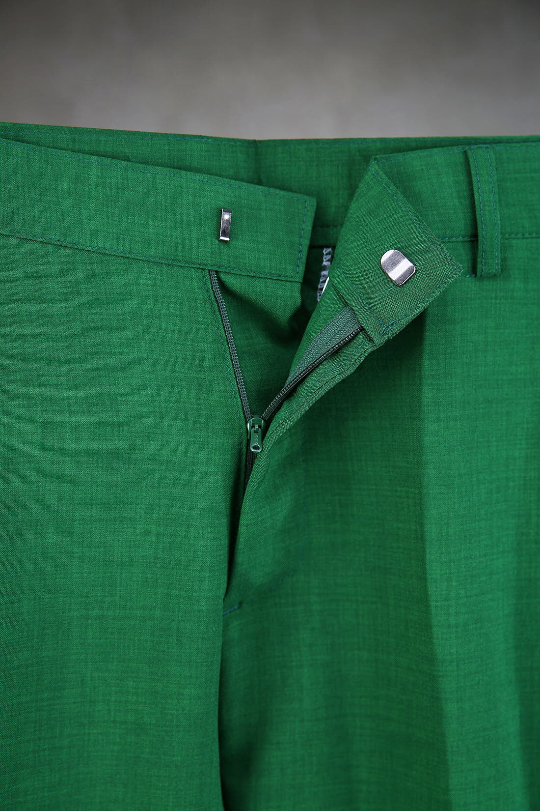 Green Business Ties: A Sustainable Choice for Professional wear