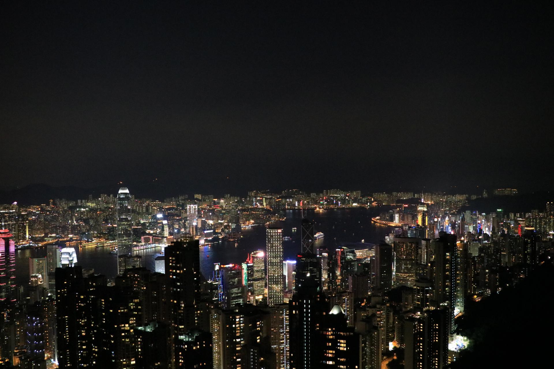 Mastering the Art of Hong Kong Tie Knots: A Comprehensive Guide