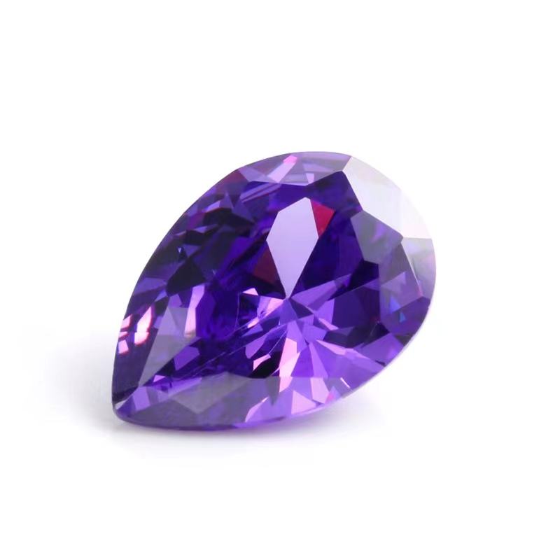 The Magnificent Purple Diamond Tie: A Masterpiece of Opulence and Elegance