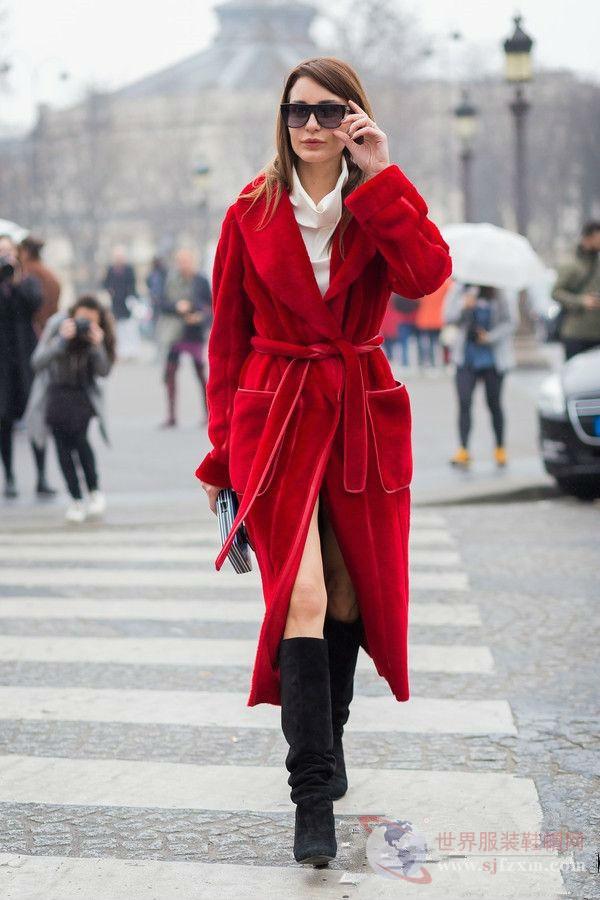 The Magnificent Allure of Red Ties in Fashion