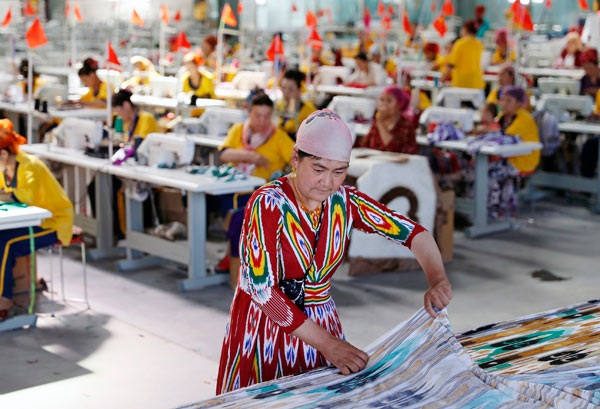 The Art of Making Ties in Gansu Province