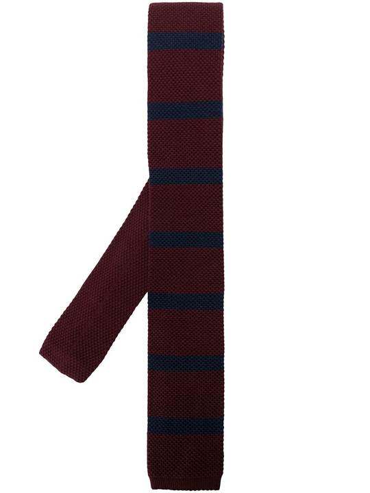 Red Striped Tie: A Timeless and Stylish Accessory