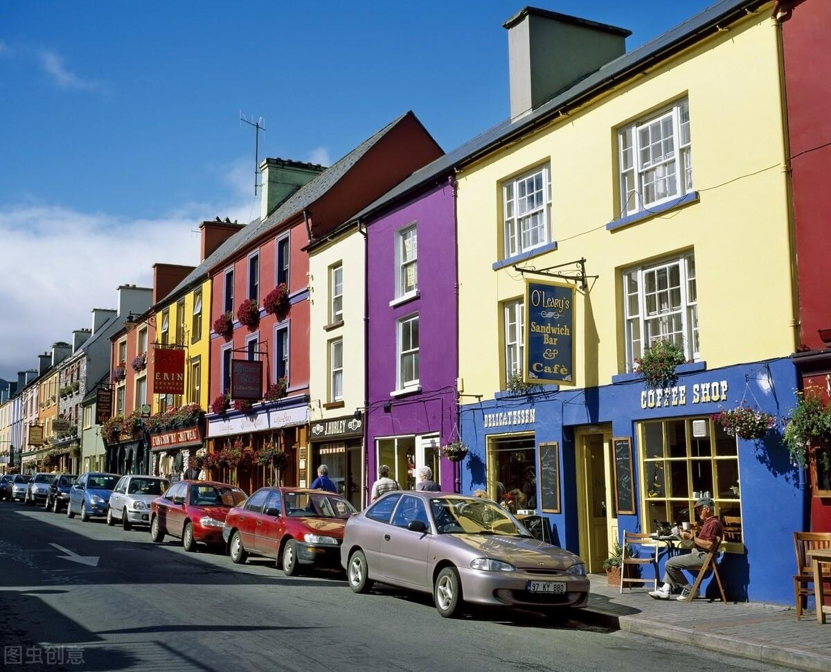 The Art and History of theIrish Tie