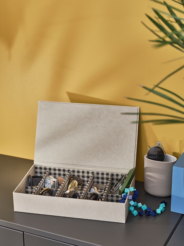 Unveiling the Elegance: A Gift Box of Tie Decorations