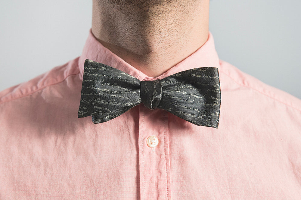 The Unique Charm of Mens Tie-Bows