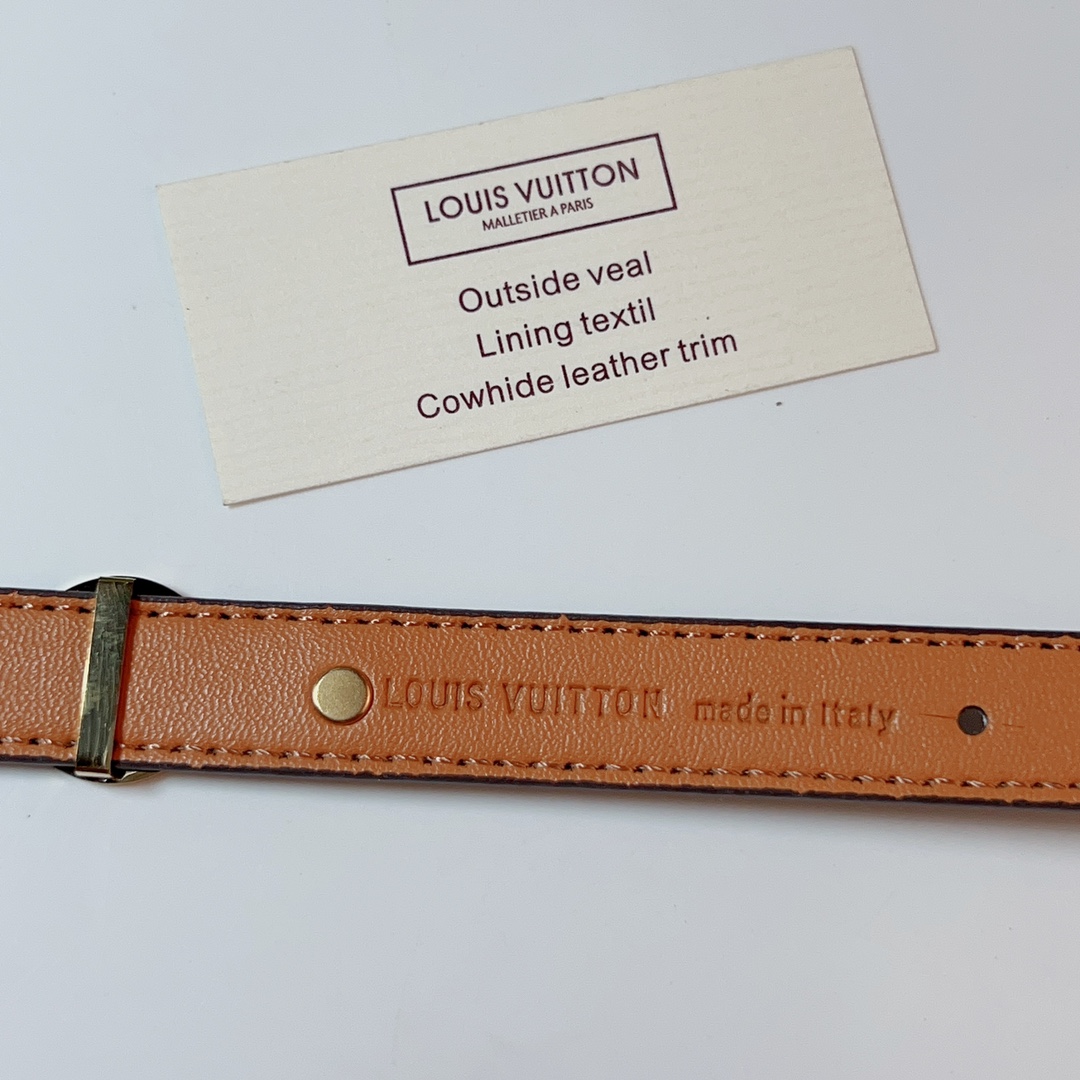 The Unique Charm of LV Identification Tie