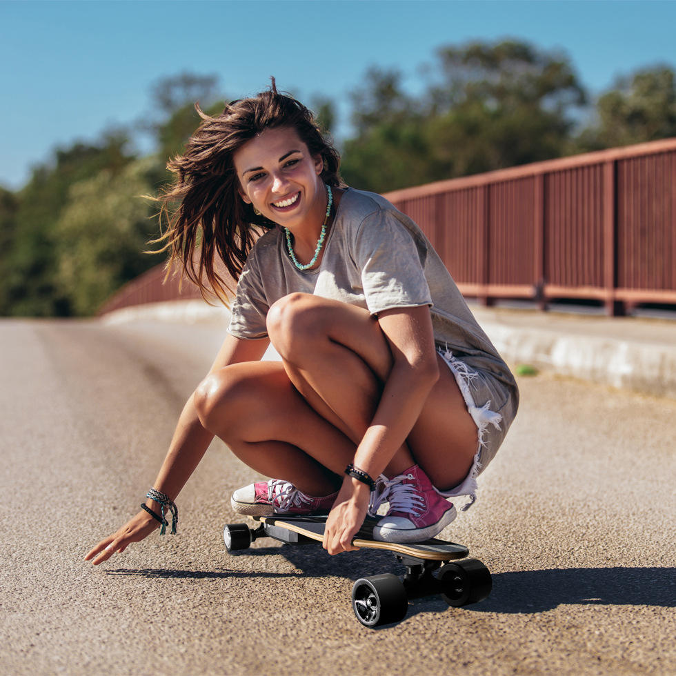 Skateboard Girls and Their Fashion Statements: The Unique Charm of a Skateboard Girls Tie